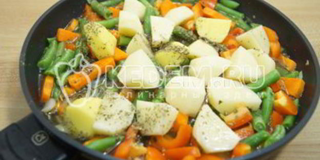 овощное рагу с прованскими травами