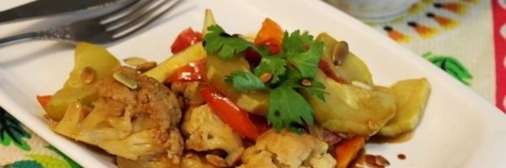 Овощное рагу с цветной капустой и кабачками