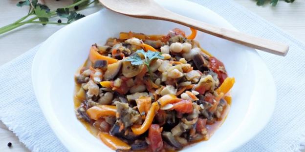 овощное рагу в мультиварке