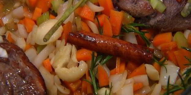 паста с рагу из утки