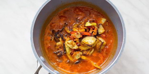 рагу из печеных овощей с пряным кускусом