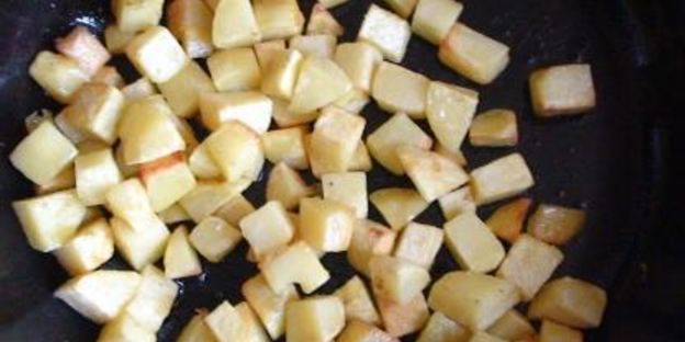 запеченная тыква, фаршированная овощным рагу с грибами и сыром