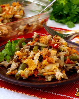 Запеченное рагу из фасоли с шампиньонами