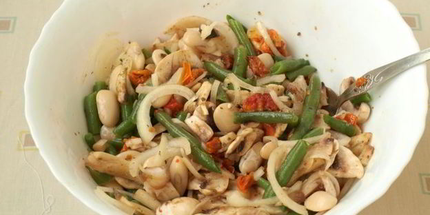 запеченное рагу из фасоли с шампиньонами