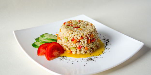 ризотто из перловки с овощами