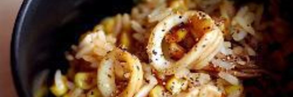 Ризотто с кальмарами и кукурузой