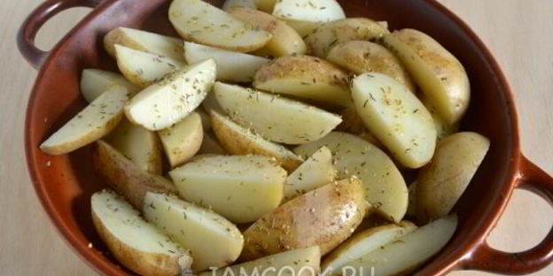 горбуша с картошкой в духовке