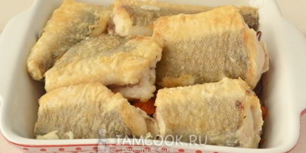 хек с овощами