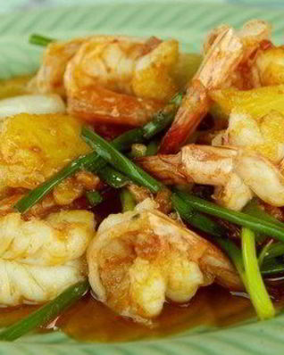 Креветки с ананасом в соусе терияки