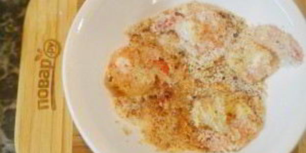 креветки в кокосовой панировке с ананасовой сальсой