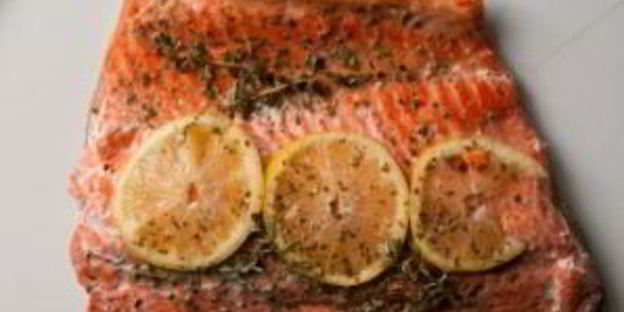 лосось, запеченный в духовке