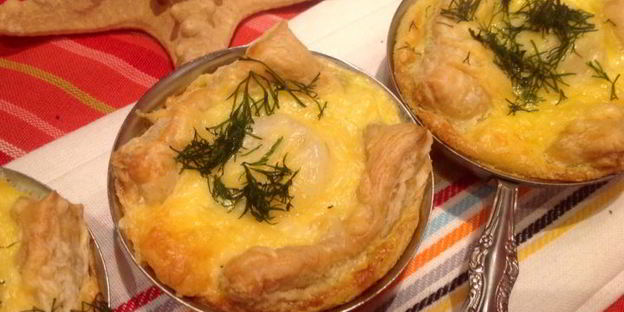 морские гребешки в слоеном тесте