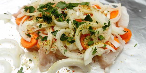 рыба с овощами в фольге