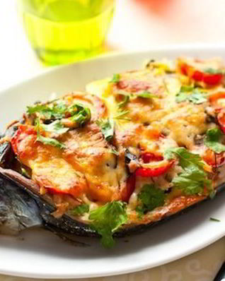 Скумбрия с шампиньонами в духовке