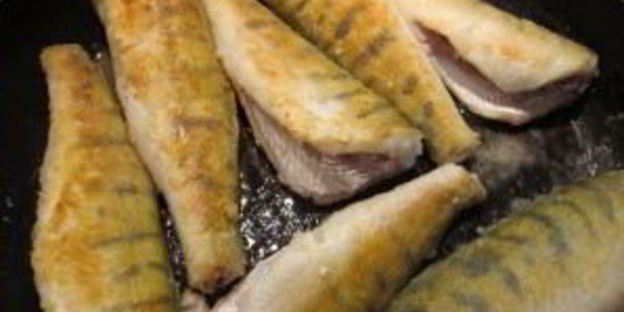 судак в духовке под сметанным соусом