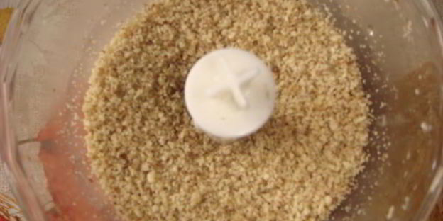 тилапия в ореховой панировке