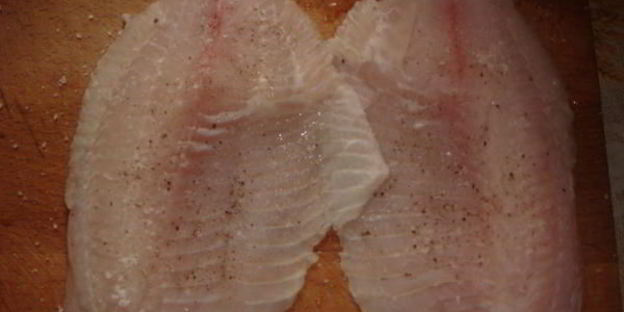 тилапия в ореховой панировке