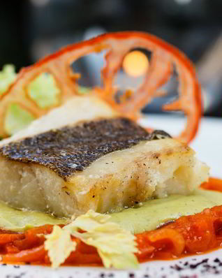 Треска с пюре из кабачков