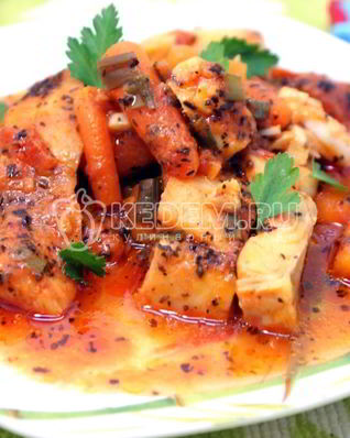 Треска томленая в томатном соусе