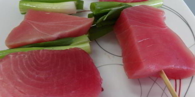 тунец кусияки под соусом тарэ