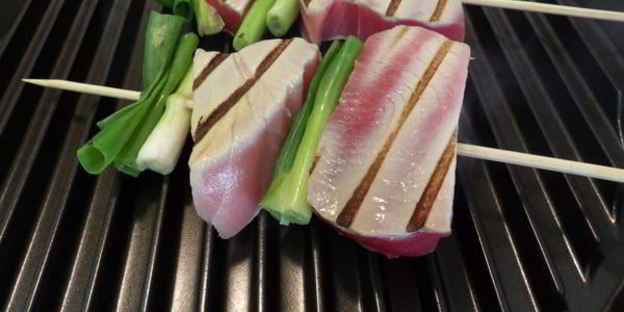 тунец кусияки под соусом тарэ