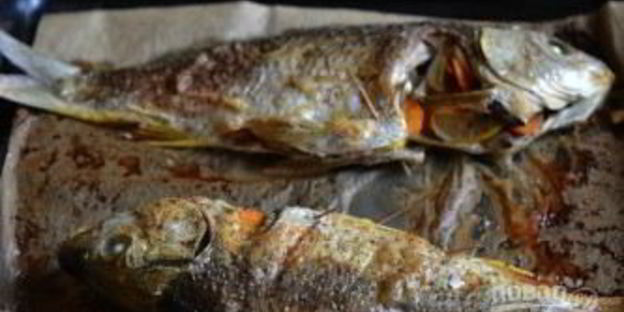 запекание карпа в духовке