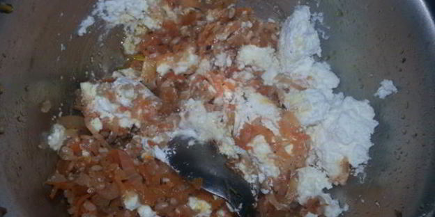 зеркальный карп в утятнице экзотический