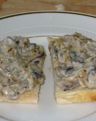 Жареные моховики со сметаной