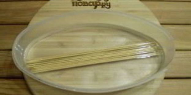 куриные шашлычки на шпажках в духовке для детей