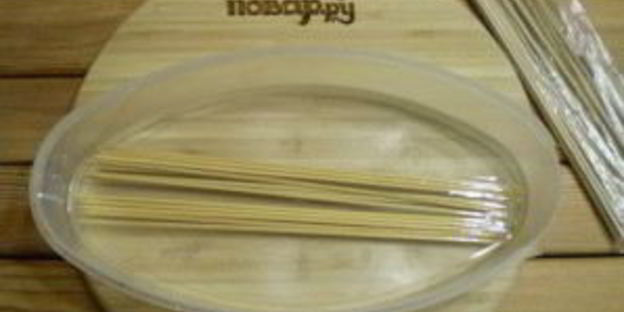 куриные шашлычки на шпажках в духовке