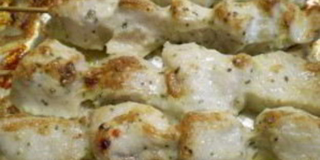 куриные шашлычки на шпажках в духовке