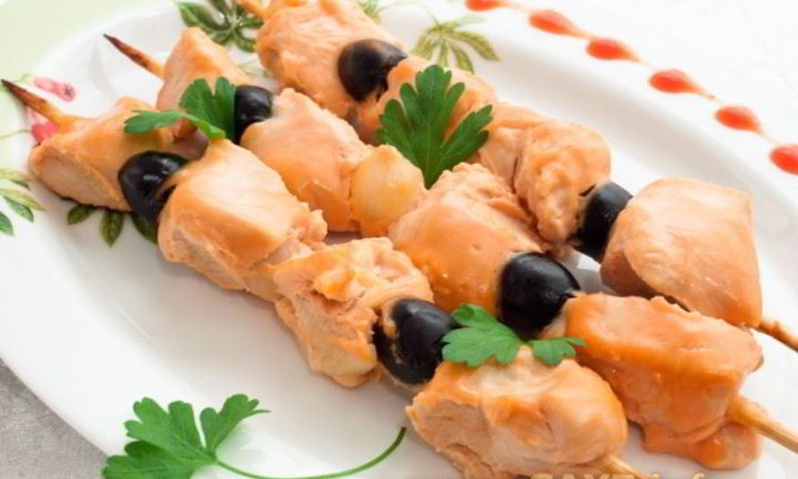 Рецепт шашлычков домашних, маринованных в розовом соусе
