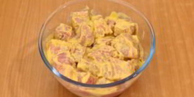 шашлычки из свинины с овощами и грибами