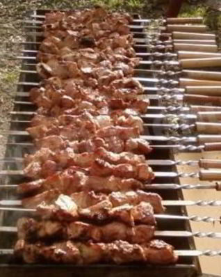 Шашлык из говядины на мангале