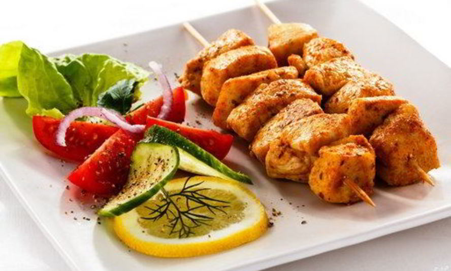 Рецепт шашлыка из куриного филе на шпажках