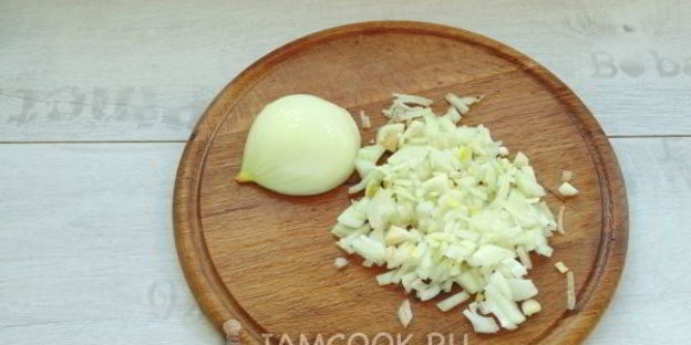 шашлык из куриной грудки в беконе