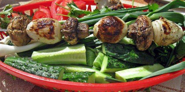 шашлык из шампиньонов