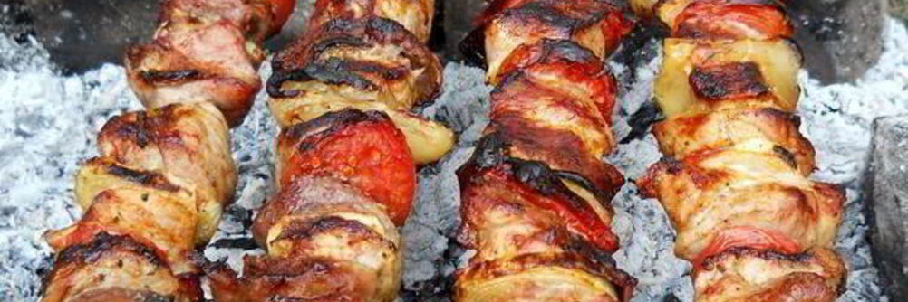 Шашлык из свинины классический с лимоном