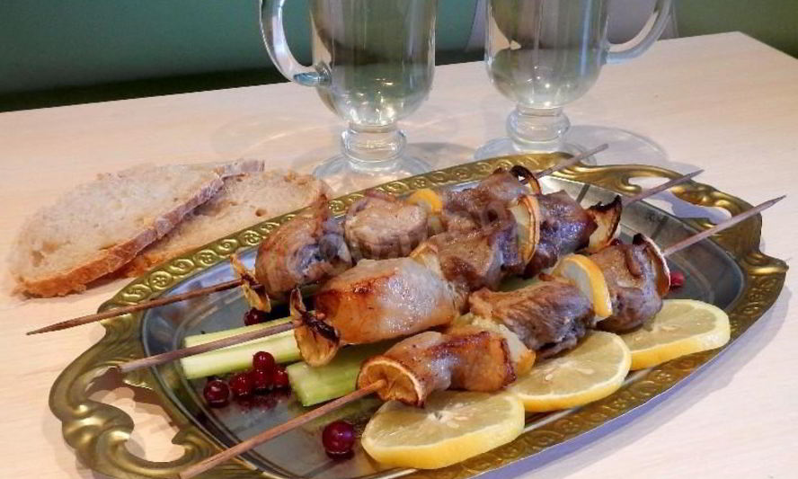 Рецепт шашлыка из свинины с лимоном в аэрогриле