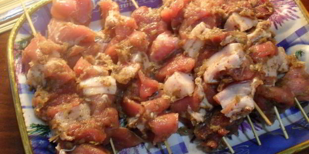 шашлык из свинины в аэрогриле