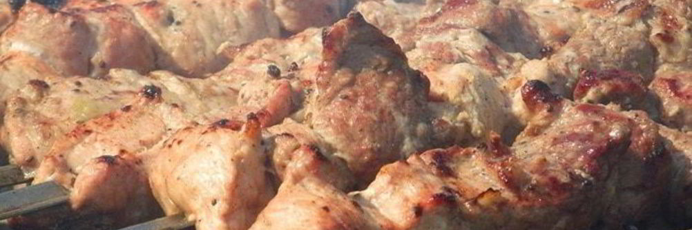 Шашлык из свинины в маринаде из киви