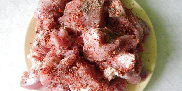 шашлык в луковом маринаде