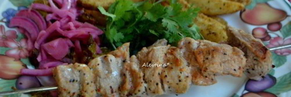 Свиной шашлык на томатном маринаде