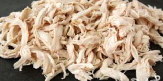 суп с куриными грудками, ньокки и соусом песто