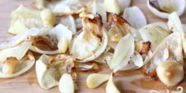 суп с куриными грудками, ньокки и соусом песто