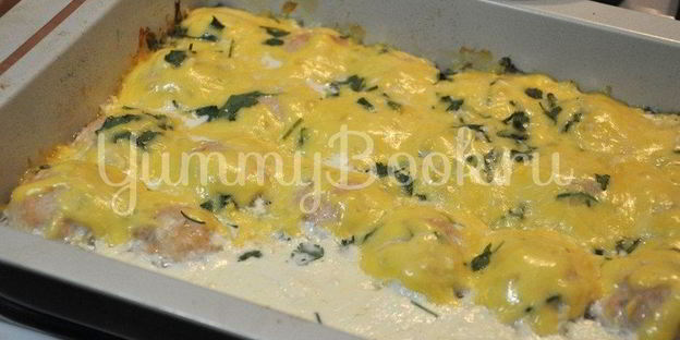 куриные тефтельки под сырным соусом