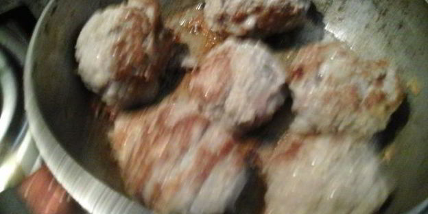 нежные говяжьи тефтели с белым соусом