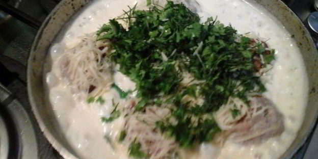 нежные говяжьи тефтели с белым соусом