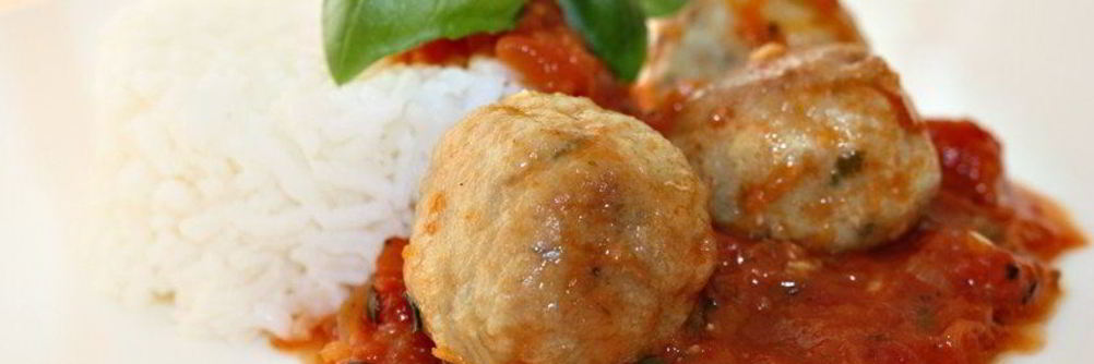 Рыбные тефтельки в томатном соусе