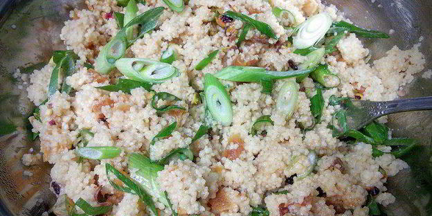 тефтели по-мароккански с фруктовым кускусом